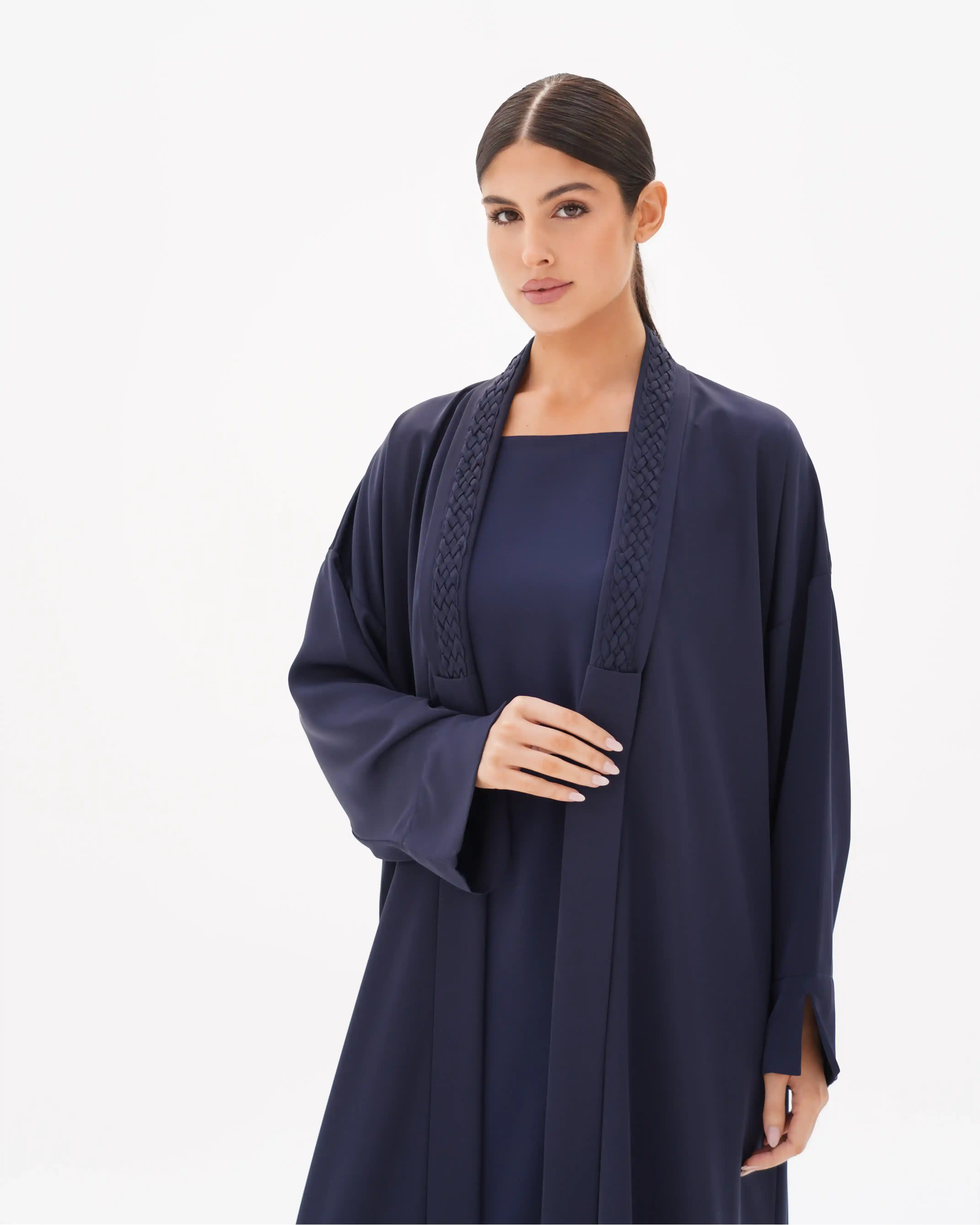 Linked Premium Crepe Nave