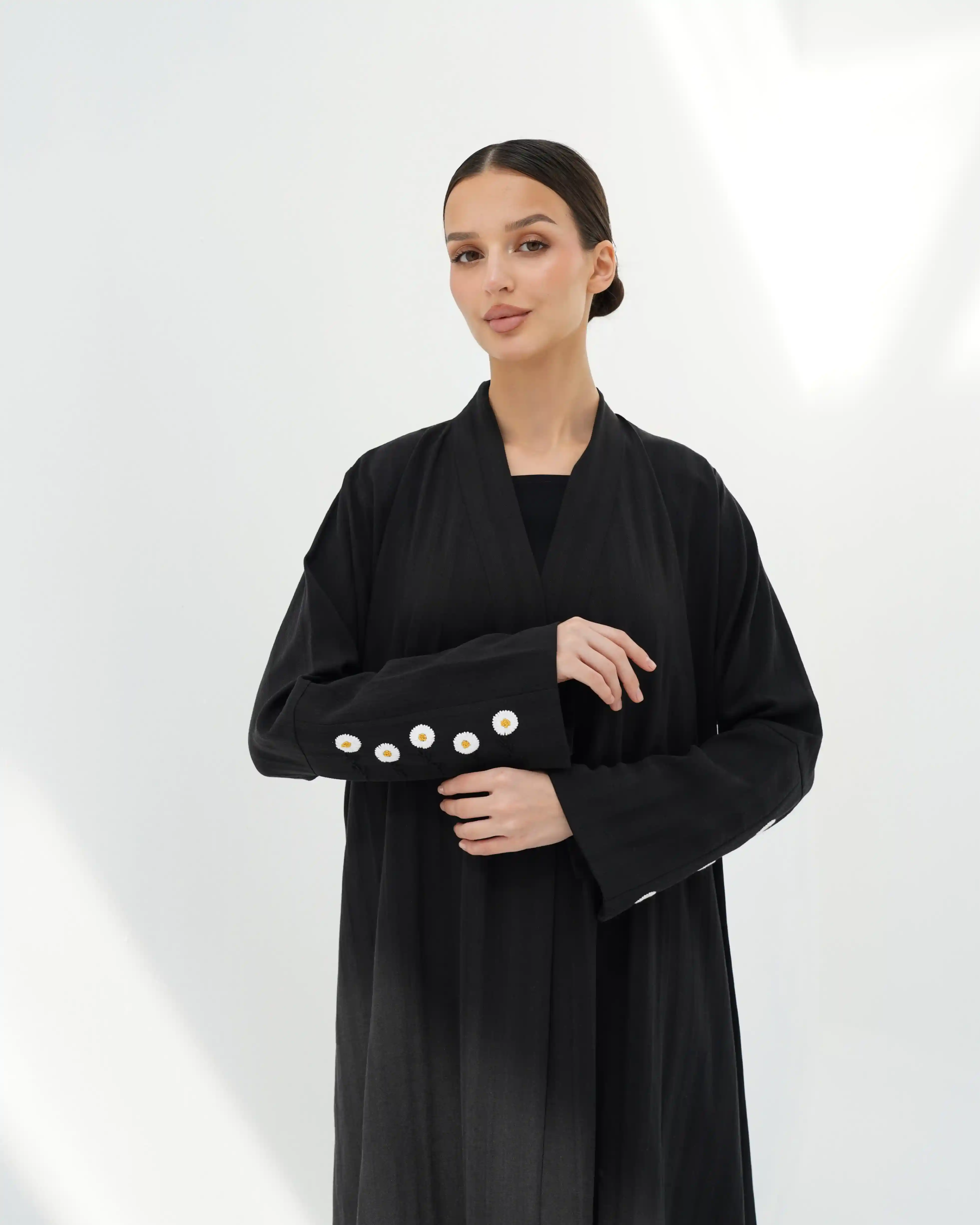 Chamomile Motion Black